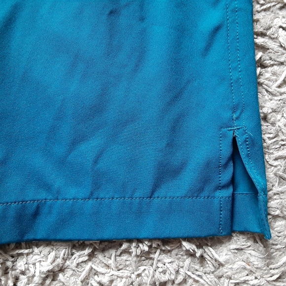 Ava Therese Scrub Set - Picture 6 of 8